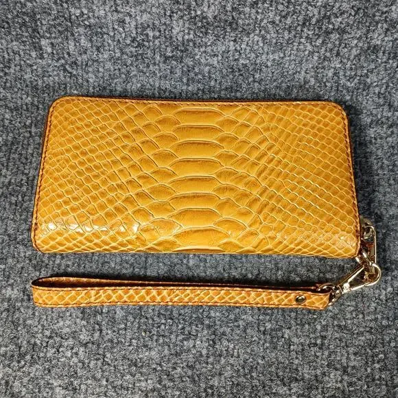 Michael Kors Wristlet Wallet Womens Yellow Embossed Faux Snakeskin Clutch Purse - Picture 2 of 6